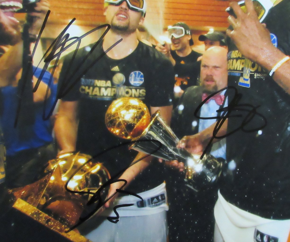 Stephen Curry/Kevin Durant/Klay Thompson Signed 11x14 Photo Warriors PSA/DNA