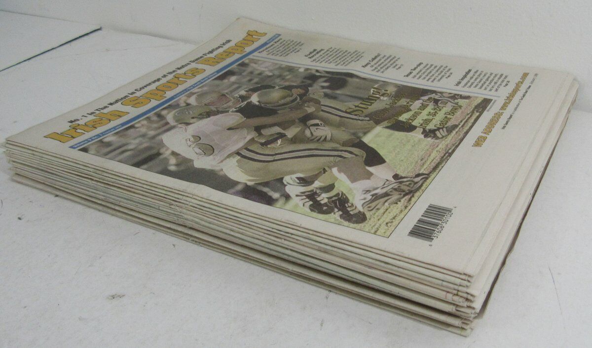 Lot of 22 1999 Notre Dame Irish Sports Report Magazines 148720