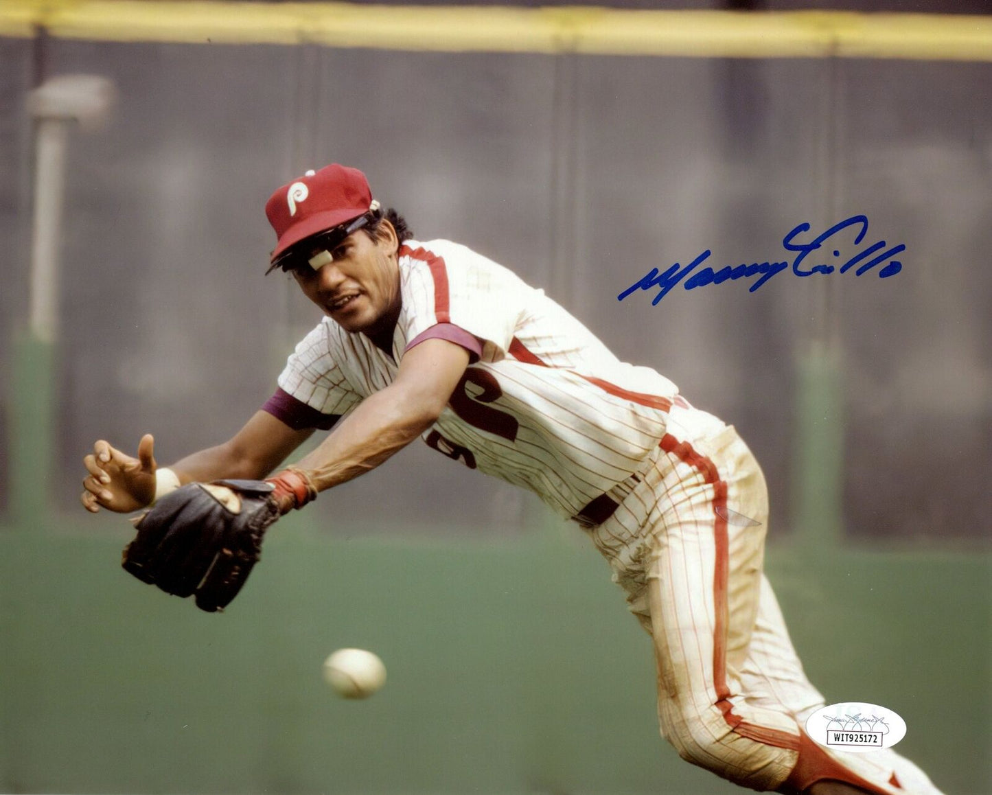 Manny Trillo Philadelphia Phillies Signed/Autographed 8x10 Photo JSA 167289