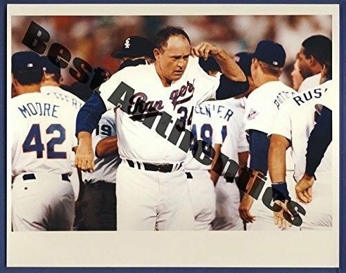 Nolan Ryan Sporting News Rangers Fight 8x10 1993 Photo