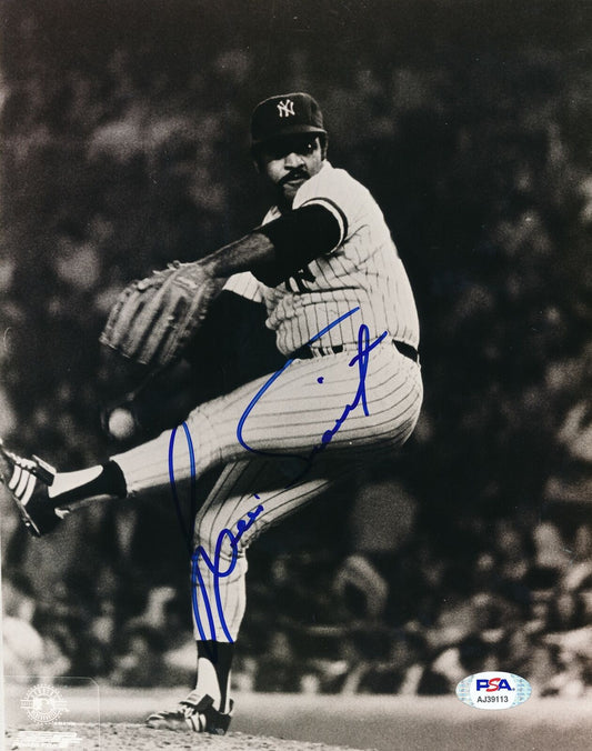 Luis Tiant New York Yankees Signed/Autographed 8x10 Photo PSA/DNA 164289