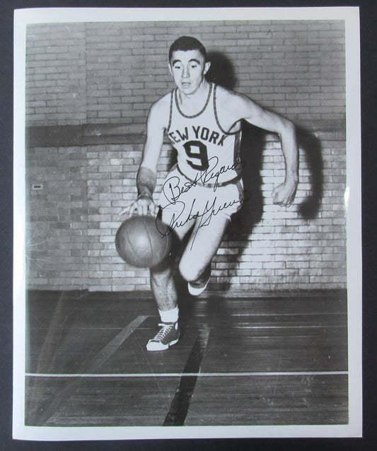 Richie Guerin HOF Signed/Inscribed 8x10 B/W Photo New York Knicks 189969