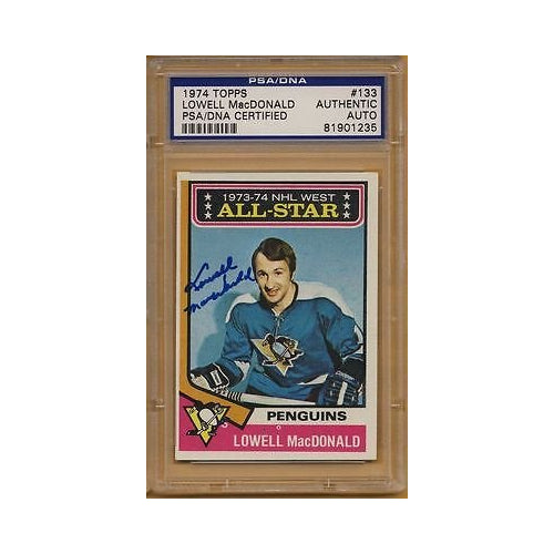 1974 Topps LOWELL MACDONALD Penguin Signed Card PSA/DNA