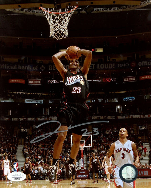 Lou Williams Clippers 76ers Signed/Autographed 8x10 Photo JSA 153846